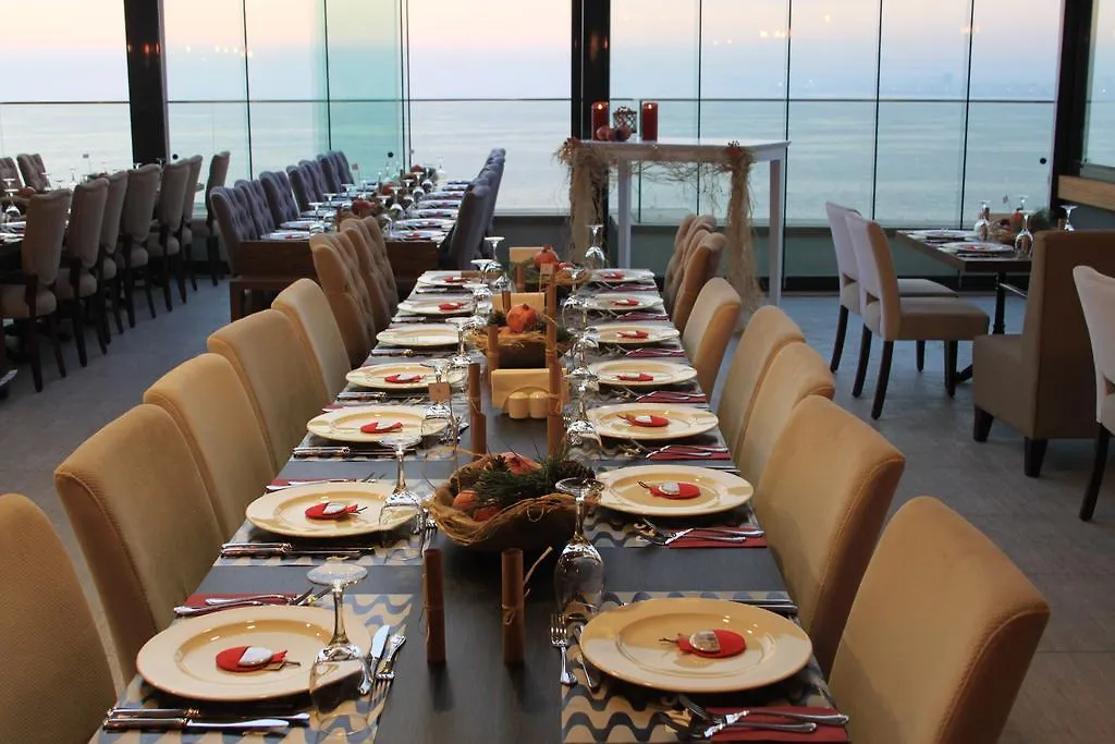 Pasaport Pier Hotel İzmir